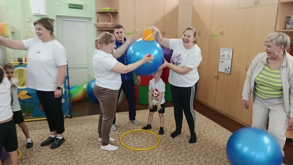 Спортивное развлечение для дошколят и их родителей